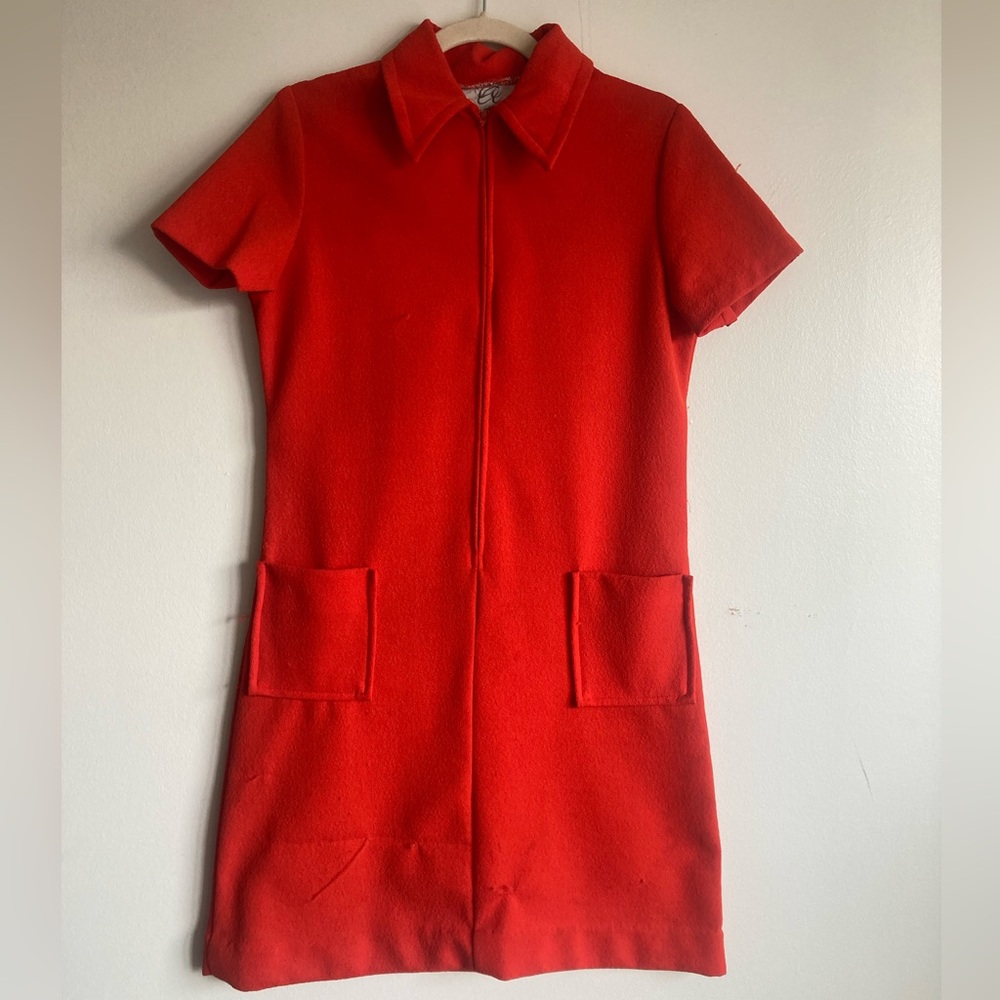 Red Vintage Mod 60s Collared Dress
